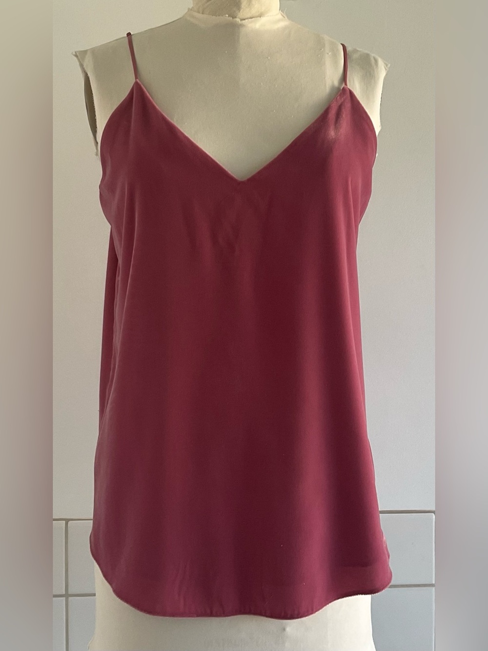 Express V-Neck Spaghetti Strap Velveteen Cami - Fully Lined Dusty Rose Sz: L. NW
